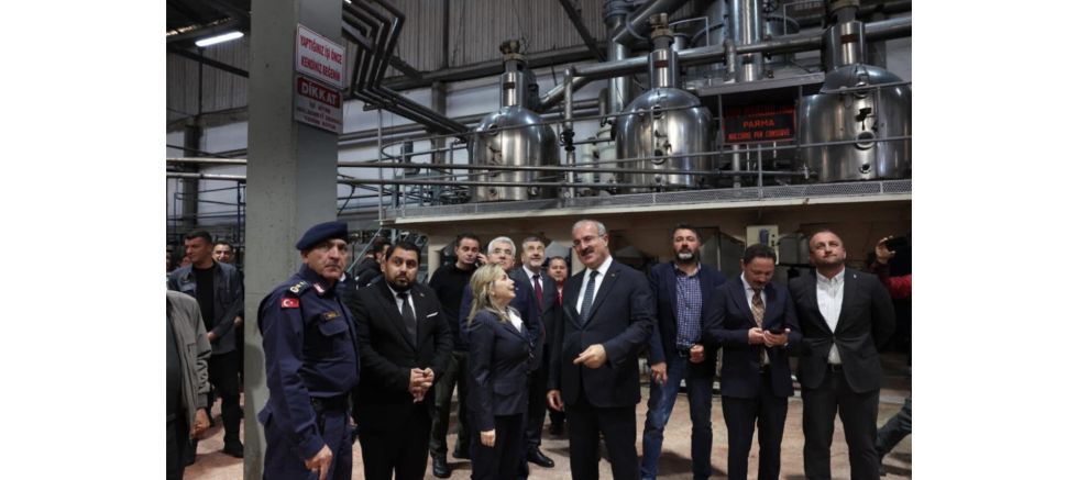 Hasan Kırım: Gümüşçay’da Dünya Çiftçiler Günü Kapsamında Üretim Ve Tarım Ziyaretleri Gerçekleştirildi - GÜNDEM - İnternetin Ajansı