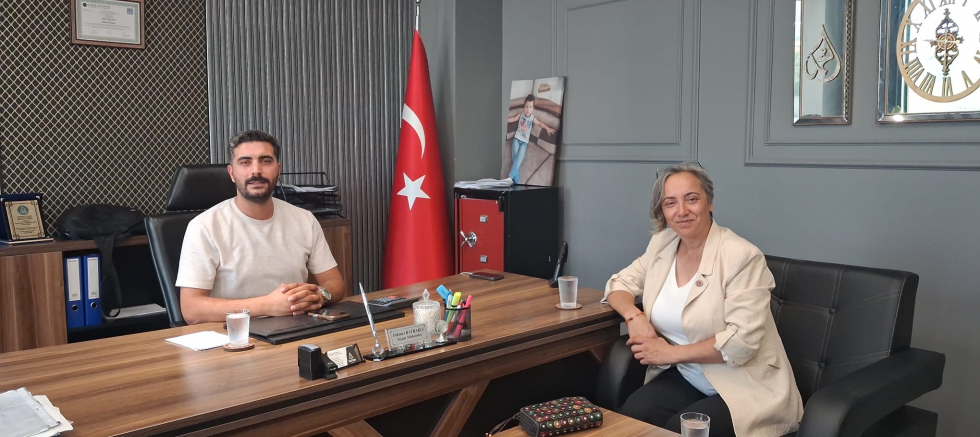 YUNUS EMRE MAHALLE MUHTARI YASEMİN GÜNGÖR’DEN YİĞİTBAY YAPI’YA ZİYARET - GÜNDEM - İnternetin Ajansı